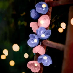 Guirlande solaire décorative extérieur fleurs en coton rose et bleu