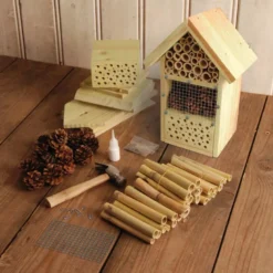 Hôtel a insectes a assembler