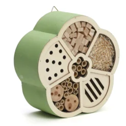 Hôtel à insectes artisanal fleur en bois de pin non traité certifié FSC®