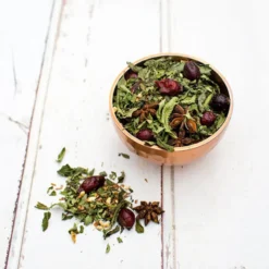 Infusion bio noël aux plantes entières