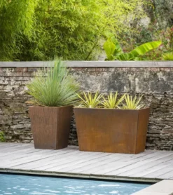 Jardinière longue en acier corten