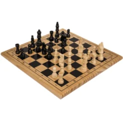 Jeu d'échec en bois grand modèle