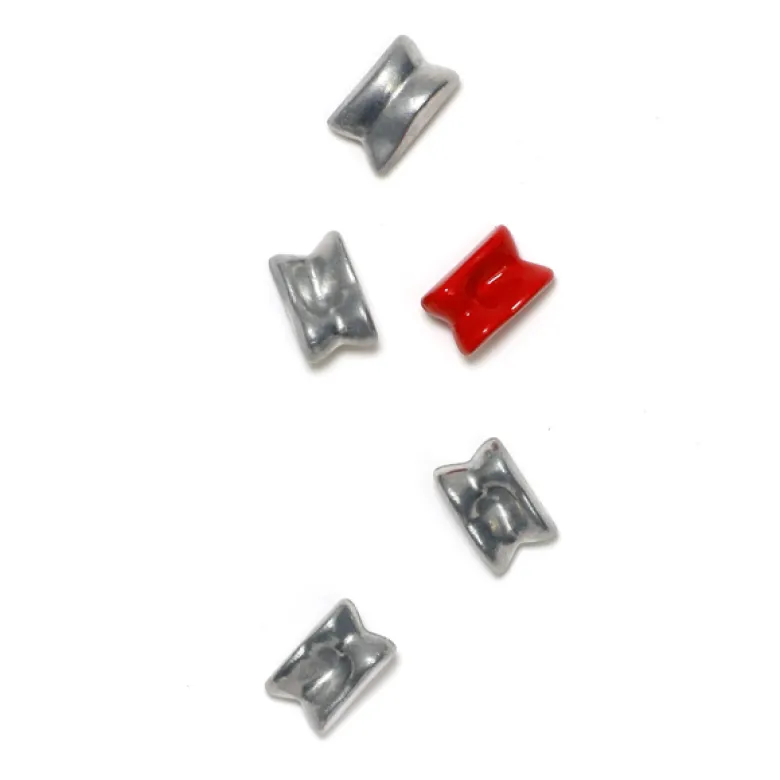 Jeu d'osselets en métal