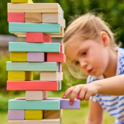 Jeu tour d'équilibre géante