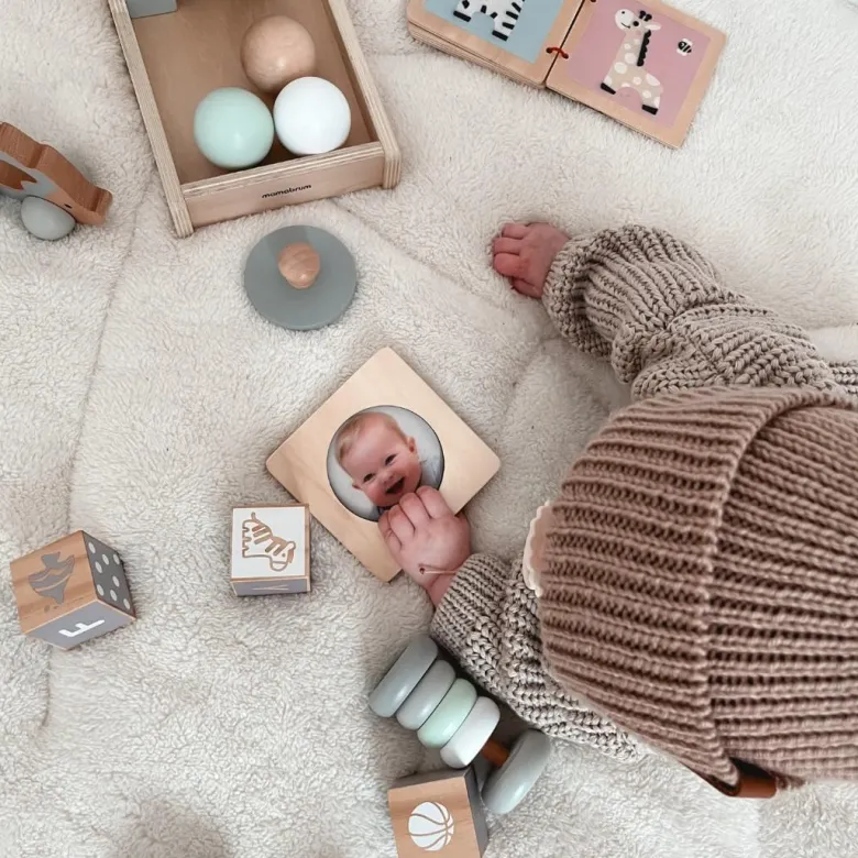Jeux éveil sensoriel montessori bois