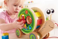 Jouet escargot à tirer hape