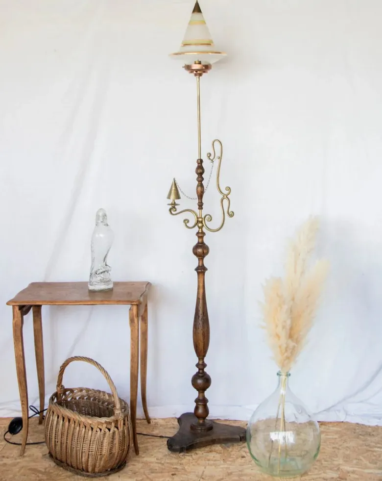 Julien, le lampadaire en laiton n°353