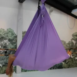 Kit de yoga aérien lilas en provence