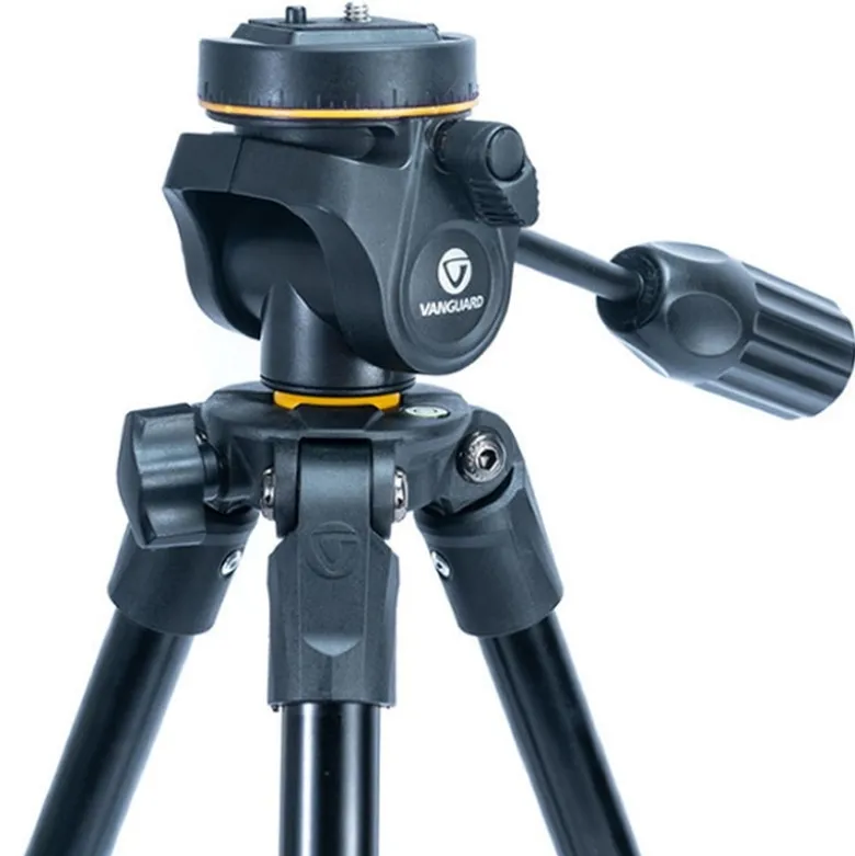 Kit longue-vue 20-60x82hd vanguard hd82a avec trépied et adaptateur smartphone