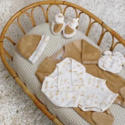 Kit naissance bébé marron 1 mois