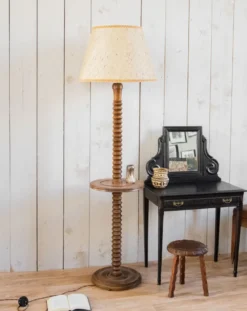 Lampadaire années 50 en bois n°346
