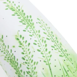 Lampe de table en porcelaine ajourée motif végétal