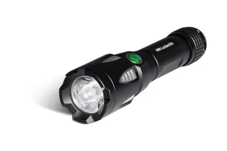 Lampe torche rechargeable tactical 015