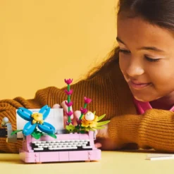 LEGO® Creator La machine à écrire 31169