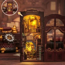 Library of wisdom - maquette booknook serre-livre