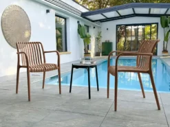 Lot de 2 fauteuils de jardin empilables en polypropylène - terracotta