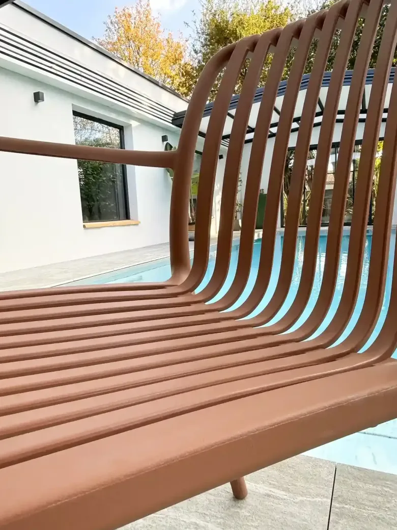 Lot de 2 fauteuils de jardin empilables en polypropylène - terracotta