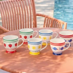 Lot de 6 tasses avec pied