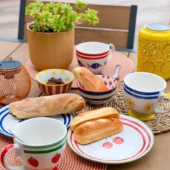 Lot de 6 tasses avec pied