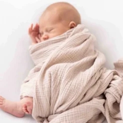 Maxi Lange en Gaze de Coton, Collection Jeanne : L'Essentiel Doux et Tendance pour Bébé
