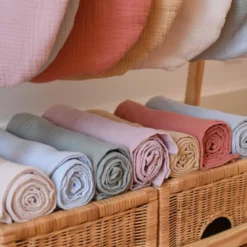 Maxi Lange en Gaze de Coton, Collection Jeanne : L'Essentiel Doux et Tendance pour Bébé