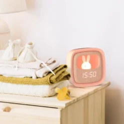 Mob - réveil et veilleuse pour enfant billy clock