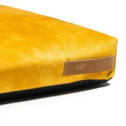 Muovi, tapis pour chien jaune l