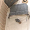 Nid d’ange bébé sherpa et carreaux vichy