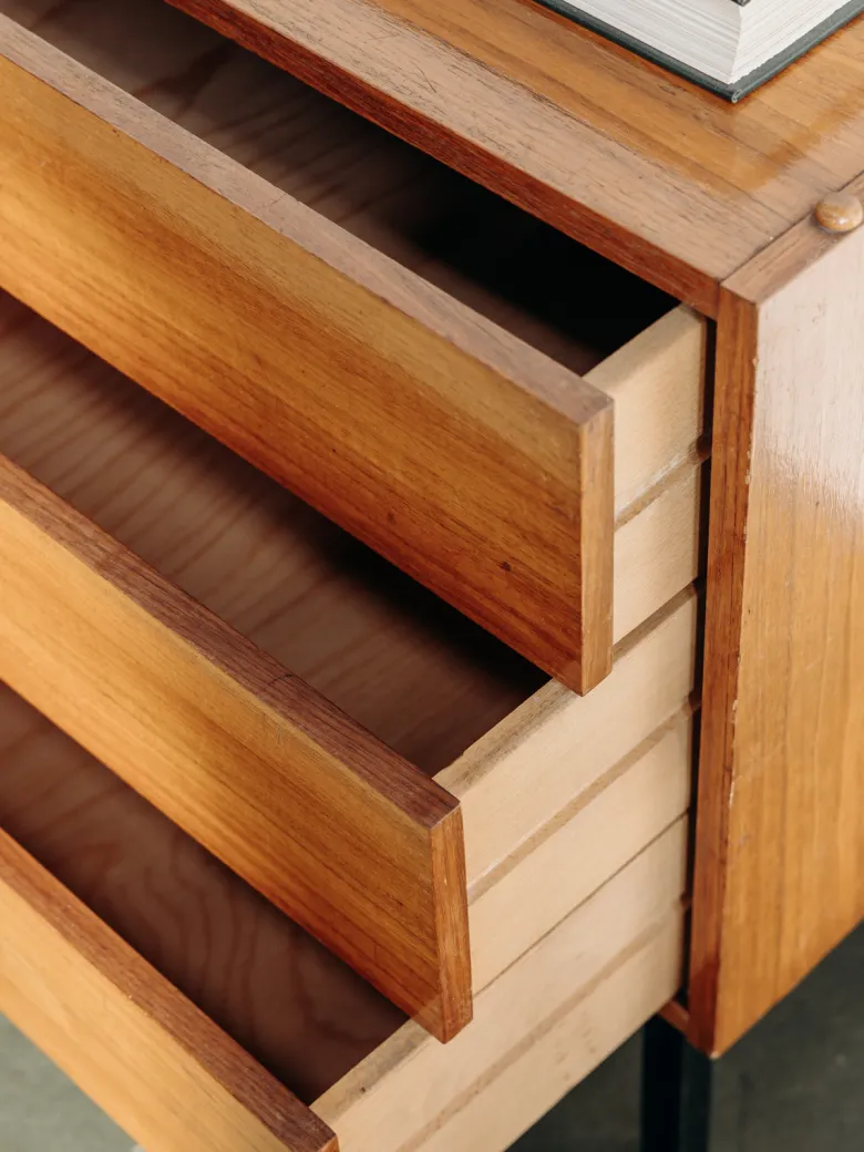 Olga, la commode en bois clair n°255