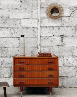 Olga, la commode en bois n°111