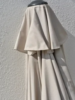 Parasol à manivelle en aluminium et toile - gris anthracite