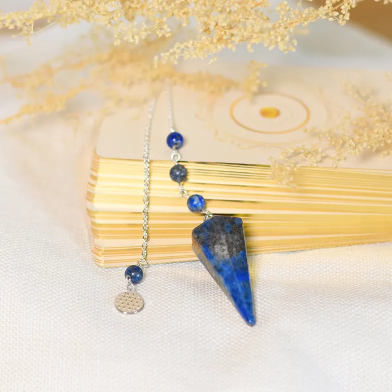 Pendule hexagonal lapis lazulli fleur