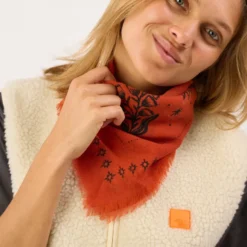 Petit foulard en laine sacha rouge Brique