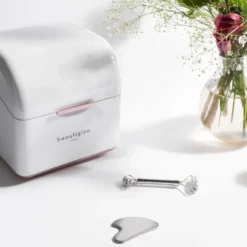 Petit frigo de beauté lite beautigloo