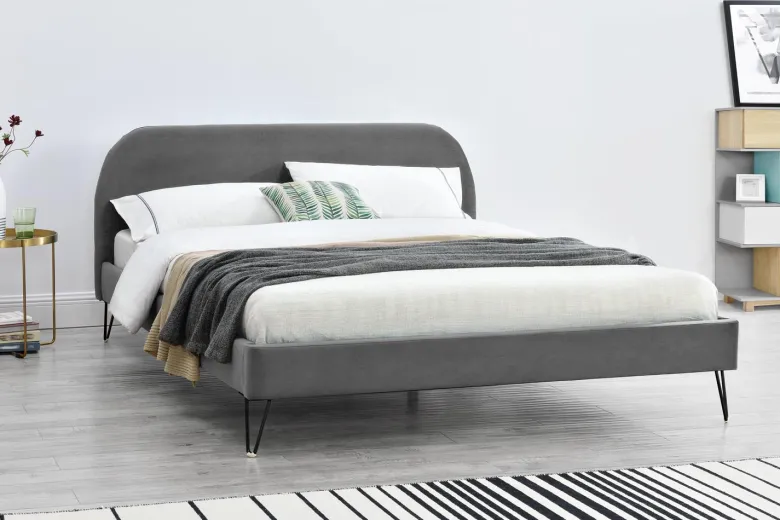 Phoenix lit 160 x 200 cm en velours gris et pieds noirs