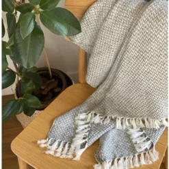 Plaid cachemire et laine gris souris