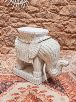 Porte-plante eléphant en osier n°517
