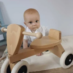 Porteur en bois fabriqué en europe