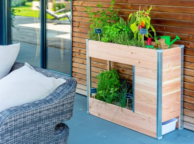 Potager balcon avec composteur