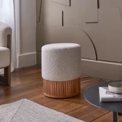 Pouf en teck et tissu bouclette 38 cm