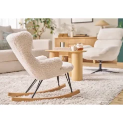 Rocking chair enfant en tissu effet peau de mouton blanc shaun