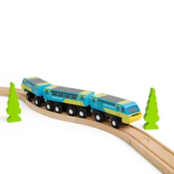 Réplique en bois du train intercity 125