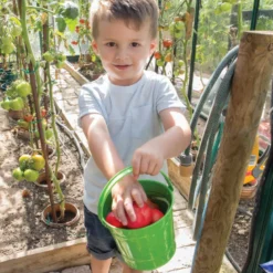 Seau de jardinage vert pour enfants