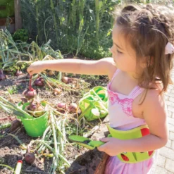 Seau de jardinage vert pour enfants