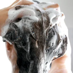 Shampoing en poudre moussant - ?douceur lait d'amande