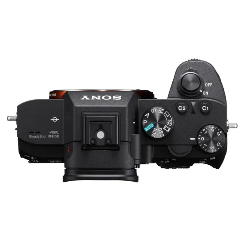 Sony alpha 7iii + tamron objectif 25-200mm f2.8-5.6 di iii vxd g2