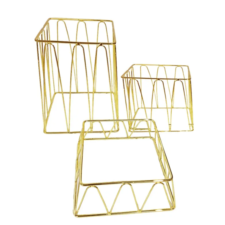 Supports buffet carrés dorés - lot de 3