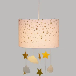 Suspension étoilée pour chambre d'enfant