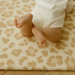 Tapis de jeu xl - le léo uni