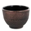 Tasse en fonte noire et dorée artisanale pour thé inspiration japonaise